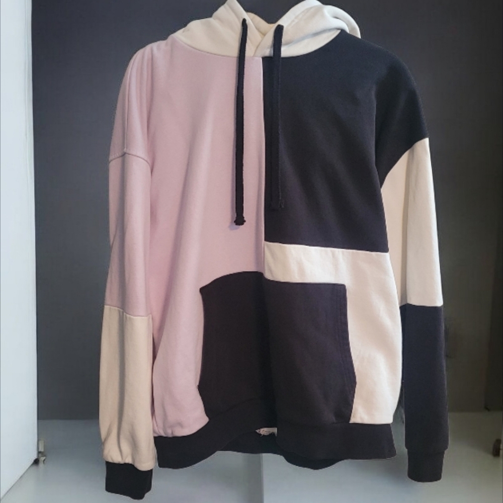 Forever 21 Men's Black, Cream, Lavender Colorblock Y2K Hooded Sweatshirt, Large